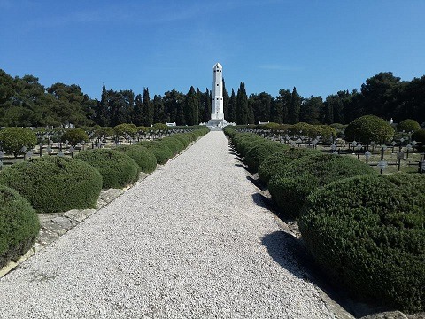 Çanakkale Fransız Mezarlığı ve Anıtı