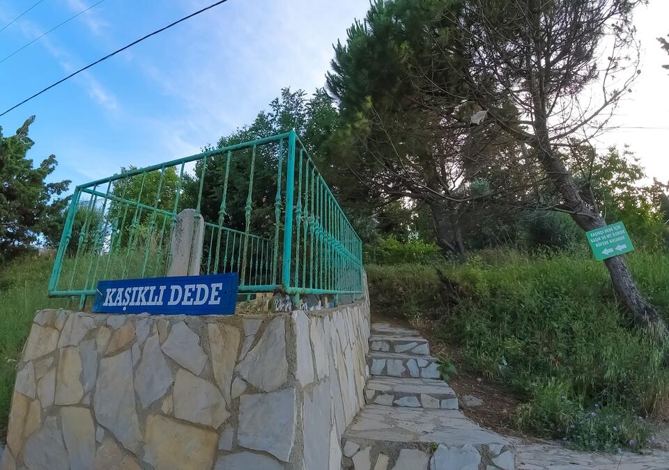 Kaşıklı Dede